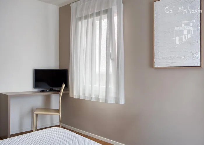 Ca' Malvasia Appartement *